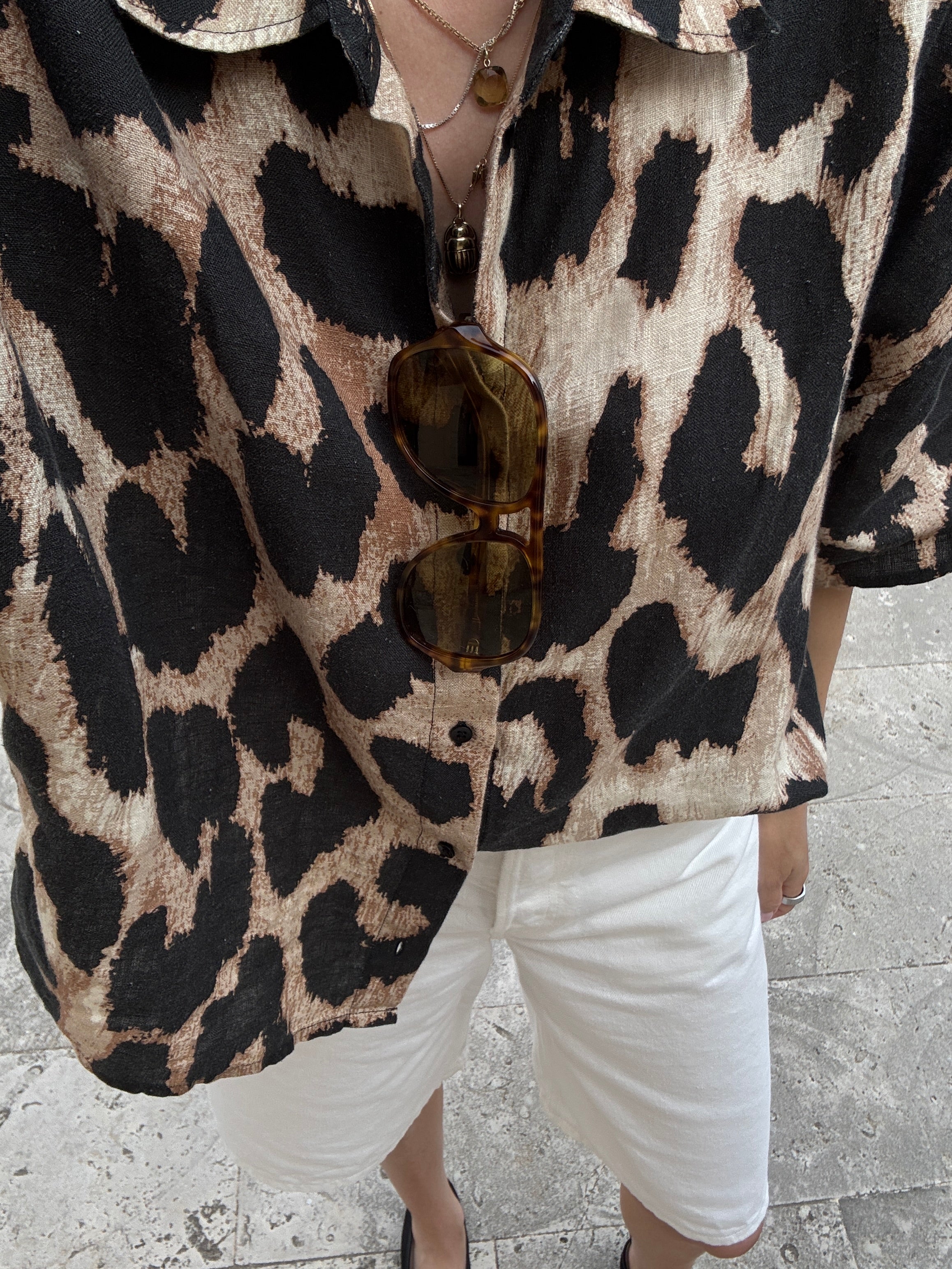 SOHO STUDIOS TONI LEO LINEN BLOUSE