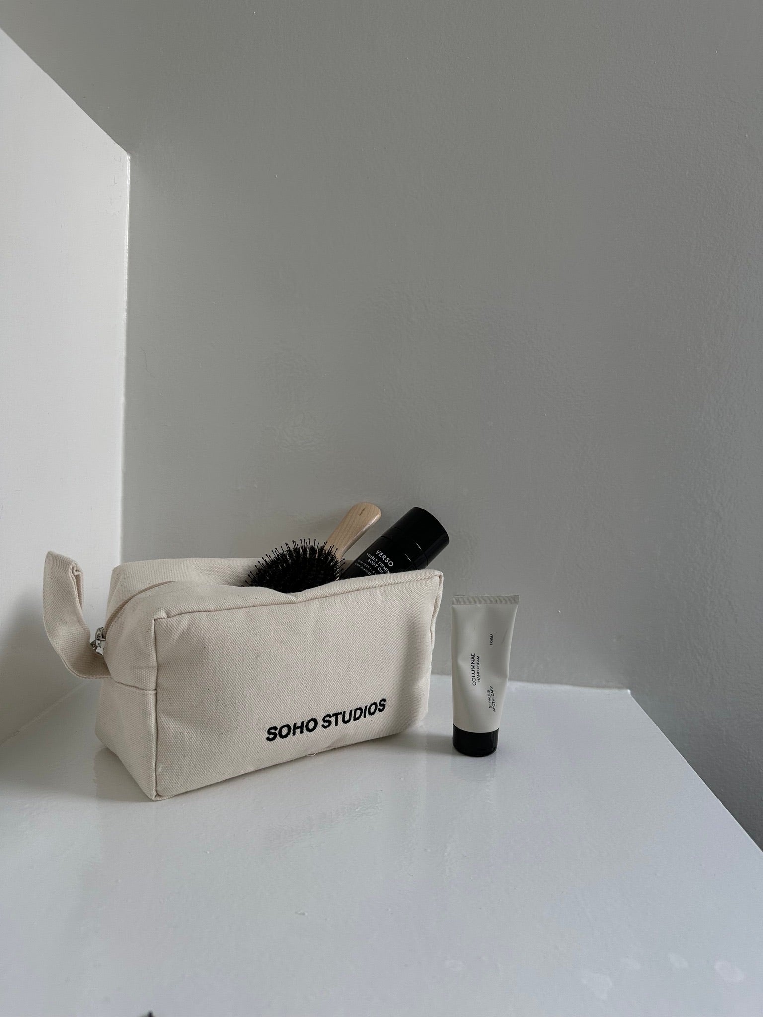SOHO STUDIOS Pouch