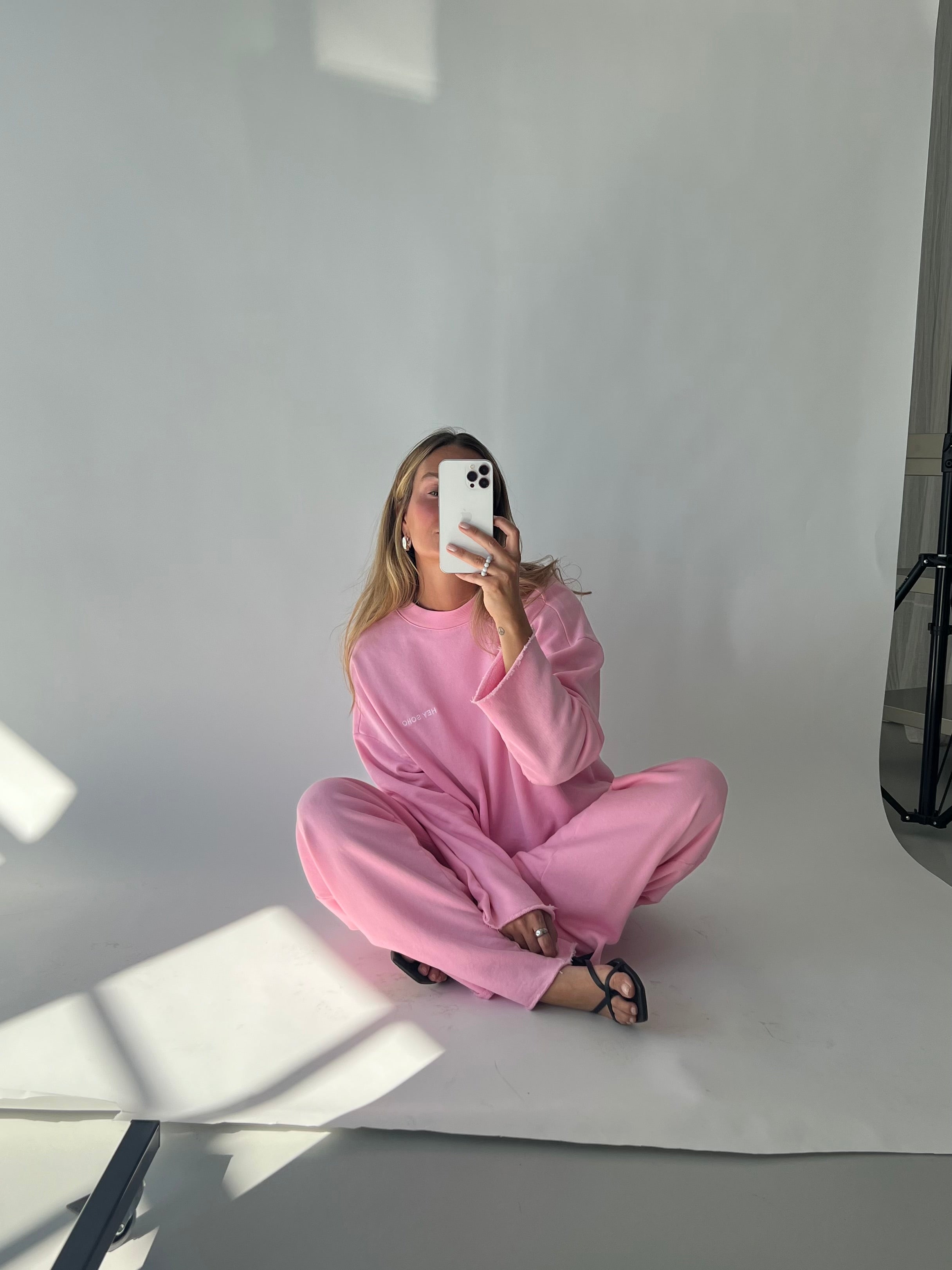 SUNSHINE CLUB Sweater