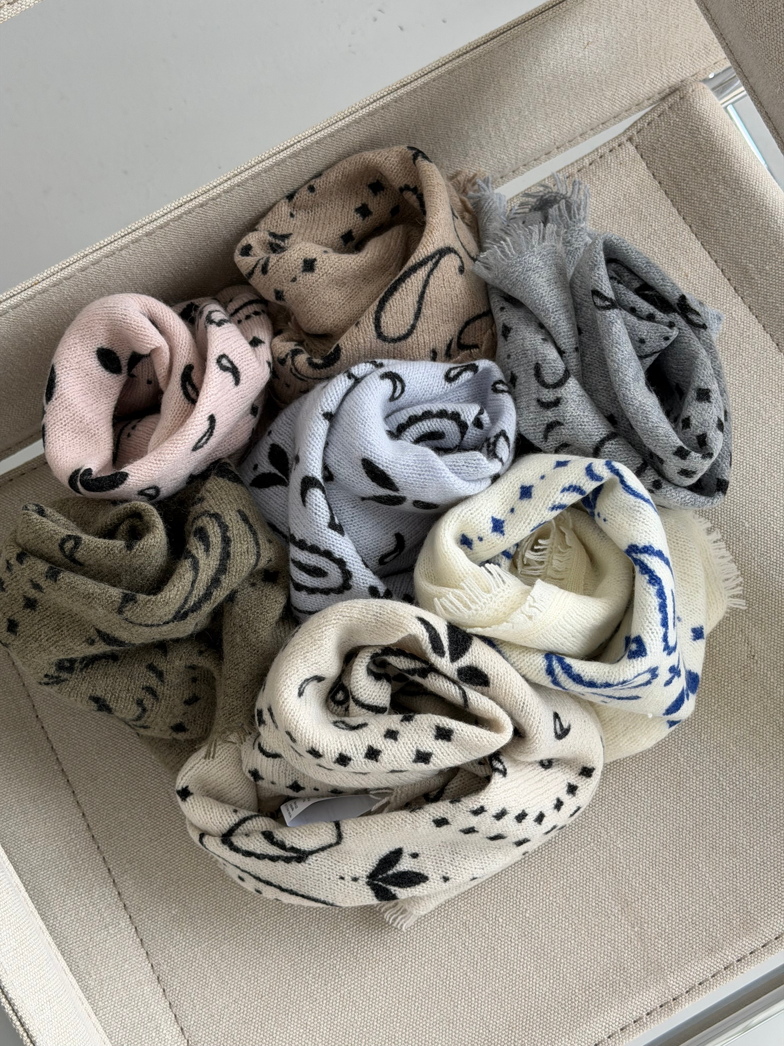 LARA SCARF CAMEL