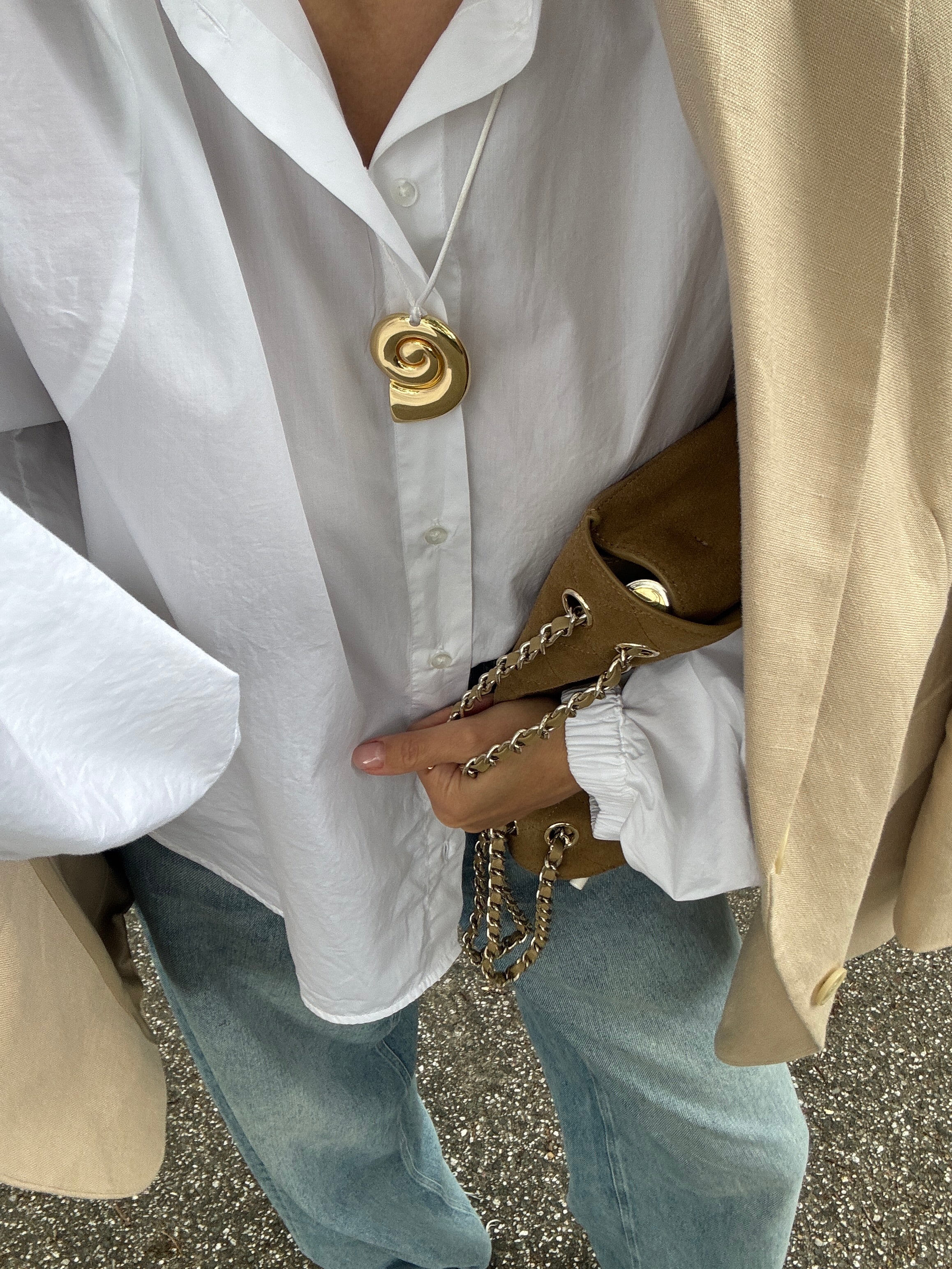 SOHO STUDIOS NOEMI VOLUME BLOUSE white