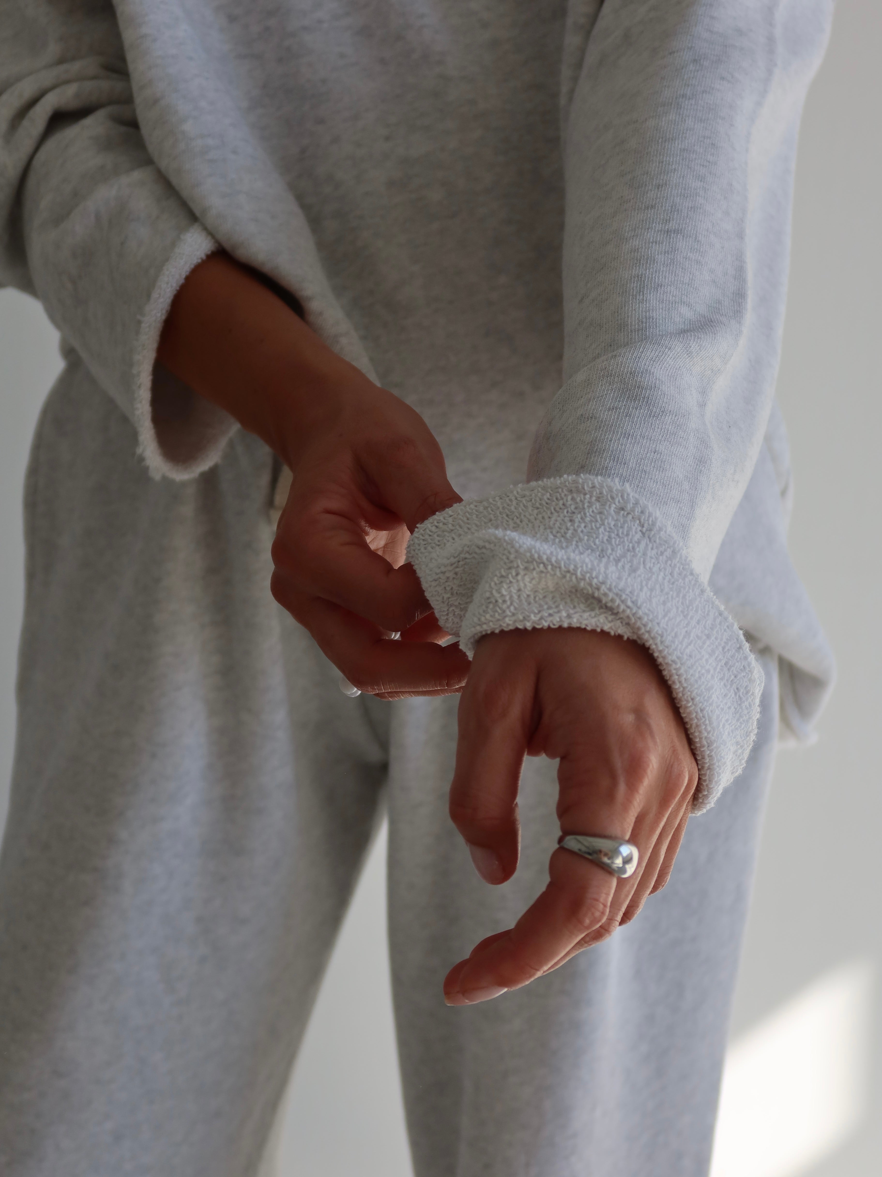 SUNSHINE CLUB Sweater