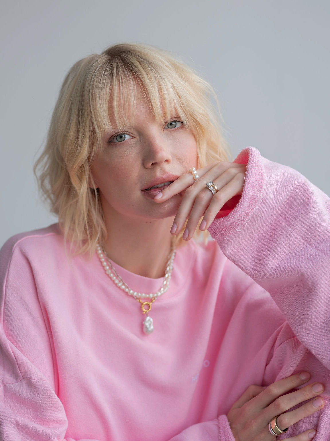 SUNSHINE CLUB Sweater