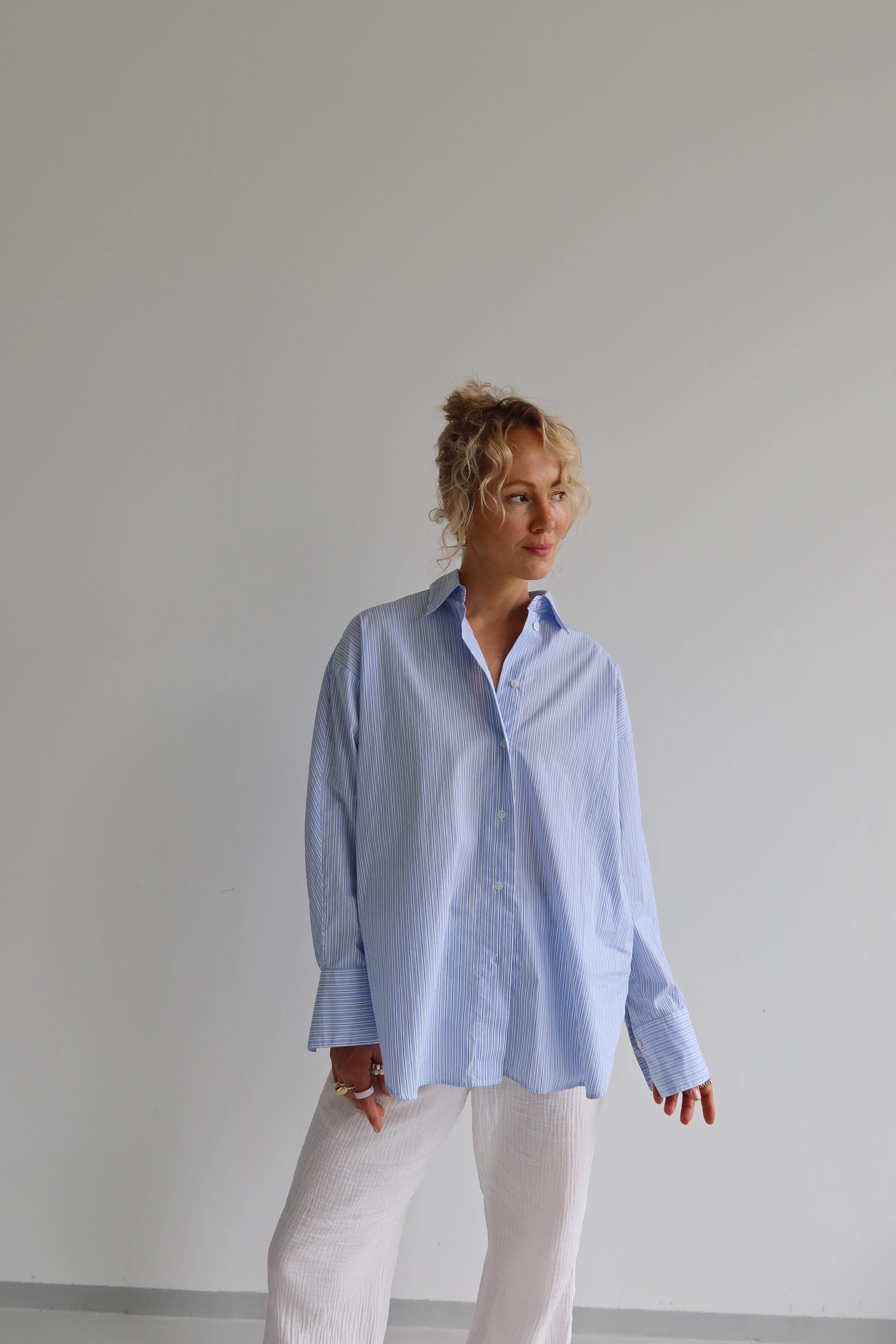 ELISA BLUE STRIPE BLOUSE
